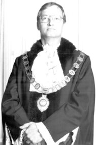 Photograph, K Crowe Mayor 1985