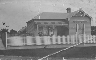 Photograph, 49 Cox St