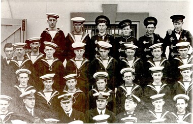 Photograph, Royal Australian Naval Reservists 1915