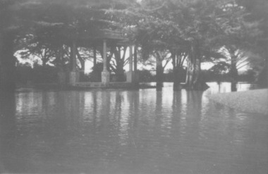 Flood water around rotunda in the gardens