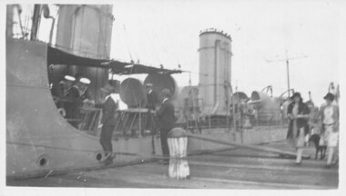 Photograph, HMAS Yarra