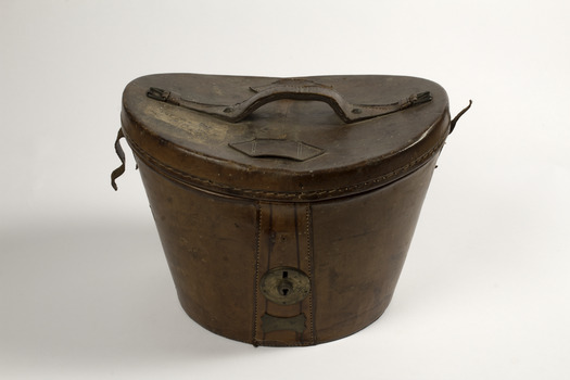 Top of leather hat box with handle