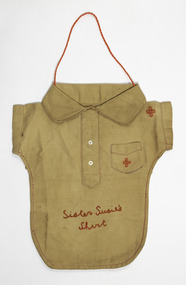 Shirt shaped knitting bag