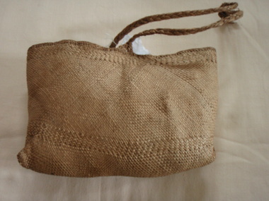 Hand woven dilly bag patterns around base and top