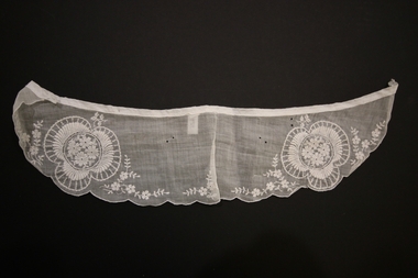 Clothing - Female Collar
