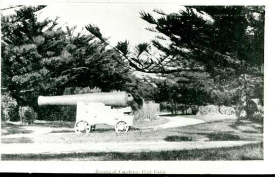 Cannon situated in the botanical Gardens