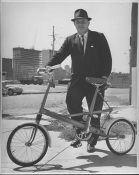 Sir Hubert Opperman and Malvern Star bicycle