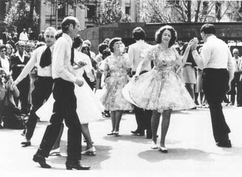Lightfooters Square Dancing troupe in City Square