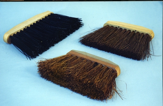 Brush heads made by QBIC Industries