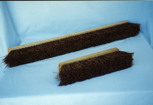 Brush heads made by QBIC Industries