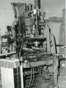 Machine used to make floor brooms
