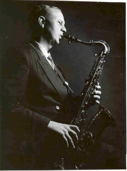 Side view of Dick Sutcliffe playing the saxophone