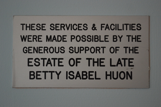 Plaque acknowledging estate of Betty Isabel Huon