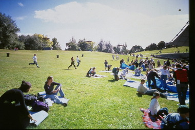 Crowds at Sidney Myer Music Bowl