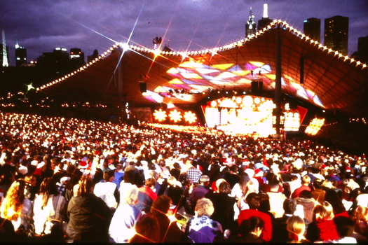 Crowds at Sidney Myer Music Bowl