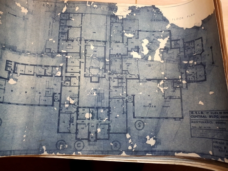 Plan showing layout of St Kilda Road main building with doorways and window placement