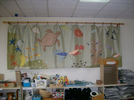 Wall hanging of underwater life completed for 2001 International Year of the Volunteer