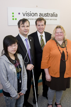 MP Bill Shorten with Bursary Award winners Jenny Tran and Trudy Ryall, and Chris Edwards