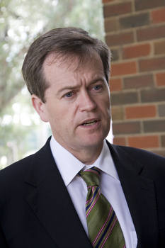 Portrait of MP Bill Shorten outside Essendon office