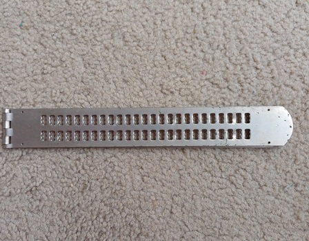 Closed two line Braille frame