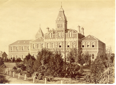 St Kilda road building at turn of the century