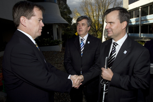 Bill Shorten with Gerard Menses and Chris Edwards