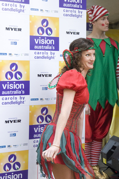 Elves watching the Australian Girls Choir