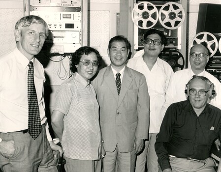 John Cook and Chinese visitors at 3RPH studios