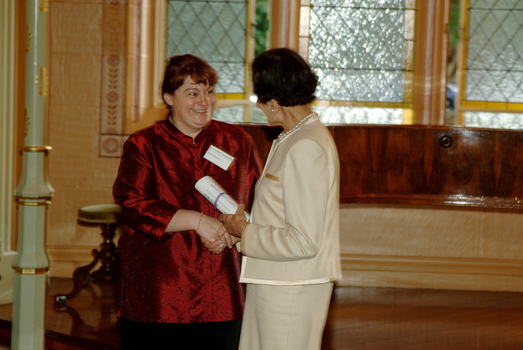 Governor General Dame Marie Bashir presenting award to Julie Sappho