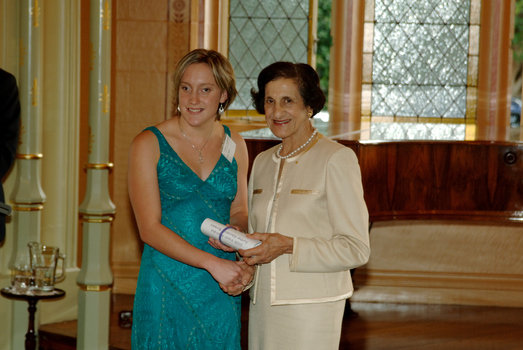 Governor General Dame Marie Bashir presenting an award to Prue Watt