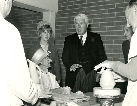 Sir Rohan meets the pottery class