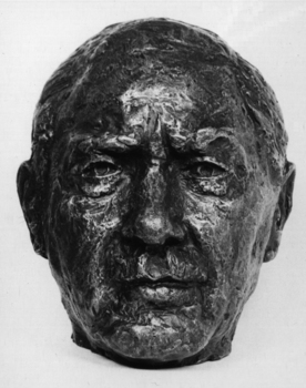Bust of Dick Richards