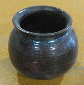 Thrown ceramic pot