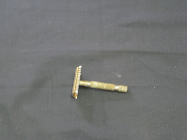 Safety razor