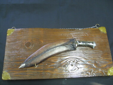 Knife