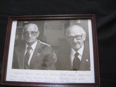 Photograph - Photo of RSL service Members