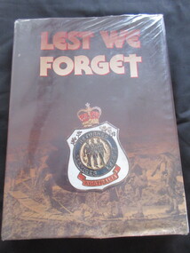 Book, Peter Sekuless and Jacqueline Rees, Lest we Forget, 1986