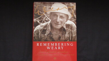 Book, Margaret Geddes, Remembering Weary, 1996