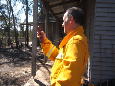 Some Co-op members belong to the local fire brigade and are qualified to oversee burns. The Co-op undertakes thorough planning before conducting burns for biodiversity on one tenth of the land each year