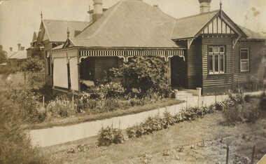 Photograph, 10 Pembroke Street, Surrey Hills, 1904