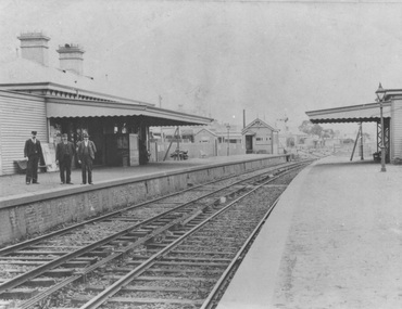 Digital photo, Surrey Hills Railway Station