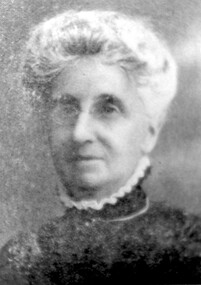 Photograph, Mrs Elizabeth Cumpston, of Mont Albert