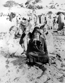 Photograph, Stalker family beach picnic, 1930s