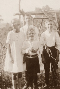 Photograph - Digital photo, Dot, Alan, Ray and Fred Holt, 1922-1925