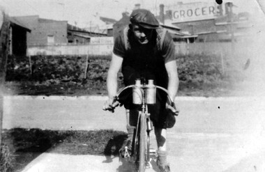Photograph, Arthur Lyons of 55 Sunbury Crescent, Surrey Hills