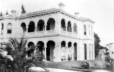 Photograph, 'Montalto', 84 Union Road, Surrey Hills (demolished)