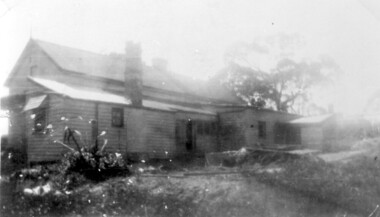 Photograph, 6a Thistle Street, Surrey Hills, 1924