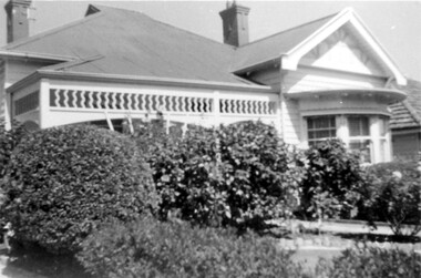 Photograph, 44 Guildford Road Surrey Hills, 1940