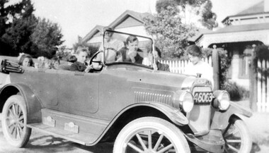 Photograph, "Overland" car in Union Road c 1927, 1927