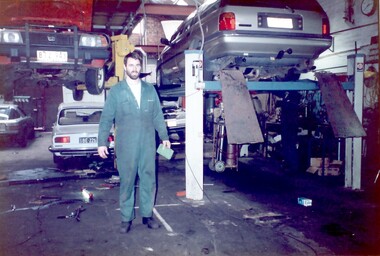 Photograph, Philip Warren-Smith at J&V Warren-Smith Auto Service, 1991